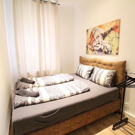 Private Double Bedroom Rf2 Wien Eksteriør bilde